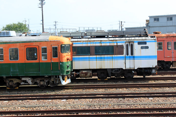 ���Z���c�ԗ���,165�n,���S�F,�ۑ���,�L�n181�n