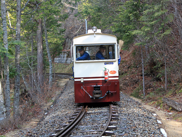 �ԑ�X�ѓS��,�ԑ򎩑R�x�{��