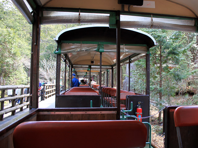 �ԑ�X�ѓS��,�ѓS,�g���b�R,�ؑ]