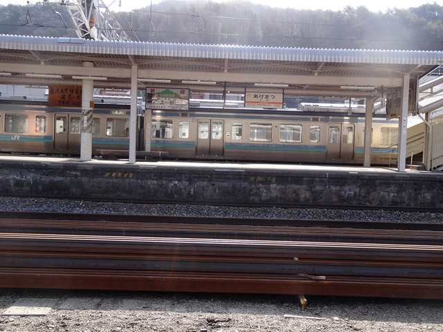 ��������,�㏼�w,211�n�d��,JR����F