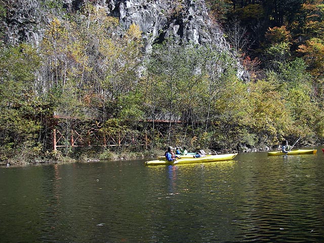 �X�����[������s��17��詓��E���݁t