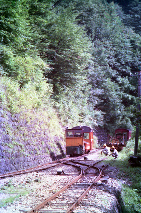 ����X�ѓS�������,�ѓS,�֐��d�͐�p��