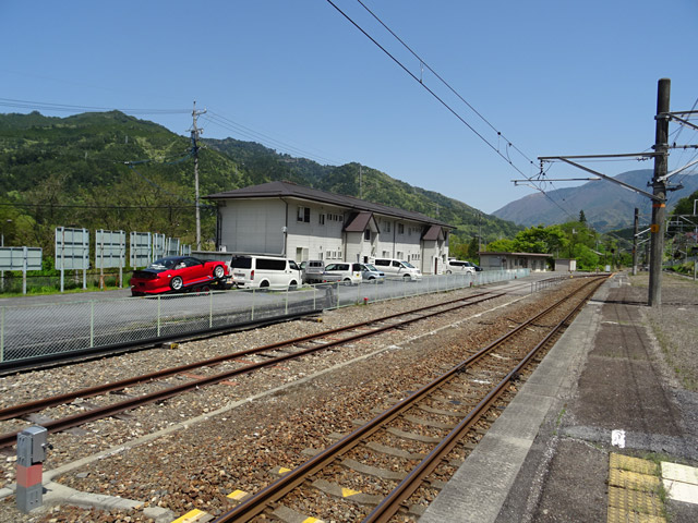 �ɓސ�y�֋O��,�p����,�g���b�R�O��,JR�{���w,�{����ԏ�,�O����,�ݕ�����