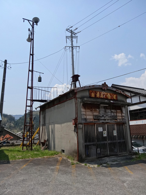 �ɓސ�y�֋O��,�g���b�R�O��,�p����,JR�{���w,�΂̌��E,��K��,����