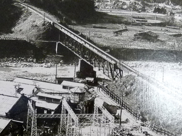 �ɓސ�y�֋O��,�g���b�R�O����,�p����,�ɓߐ�d��,��������,���H,�Ȑ�