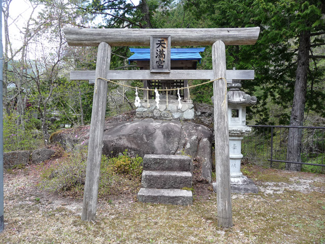 �`����,�V���{