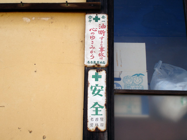 ��m�{��ԏ�