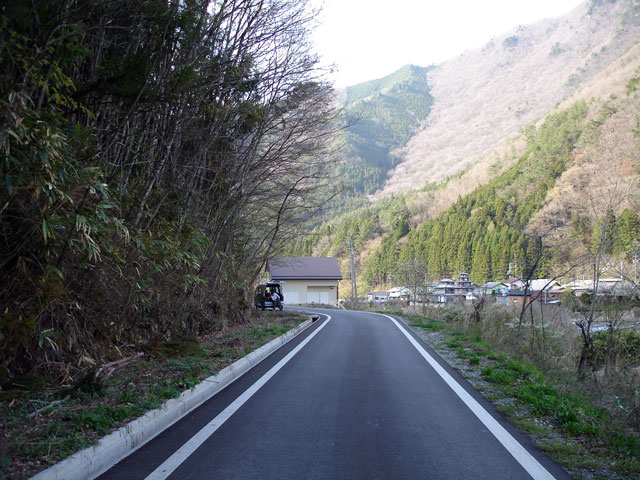 ����X�ѓS���{���u�����[�����v